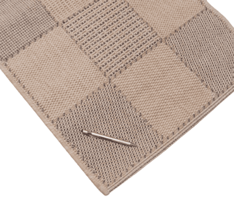 Alfombra cuadros beige 60 x 110 - 1
