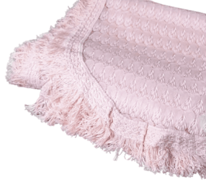 Colcha encaje rosa con flecos. Cama - 4