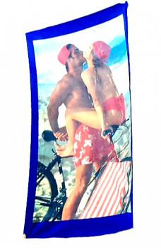 Toalla playa pareja en bici - 1