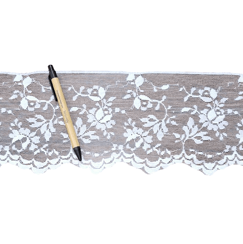 Puntilla ancha flores caladas de blonda