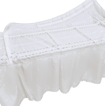 Colcha verano bordada con volante. Cama 80 - 3