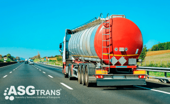 Transportes actualiza los controles de mercancías peligrosas y refuerza el checklist obligatorio en carretera