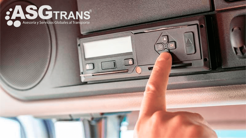 Los conductores con permiso B ya podrán obtener la tarjeta de tacógrafo