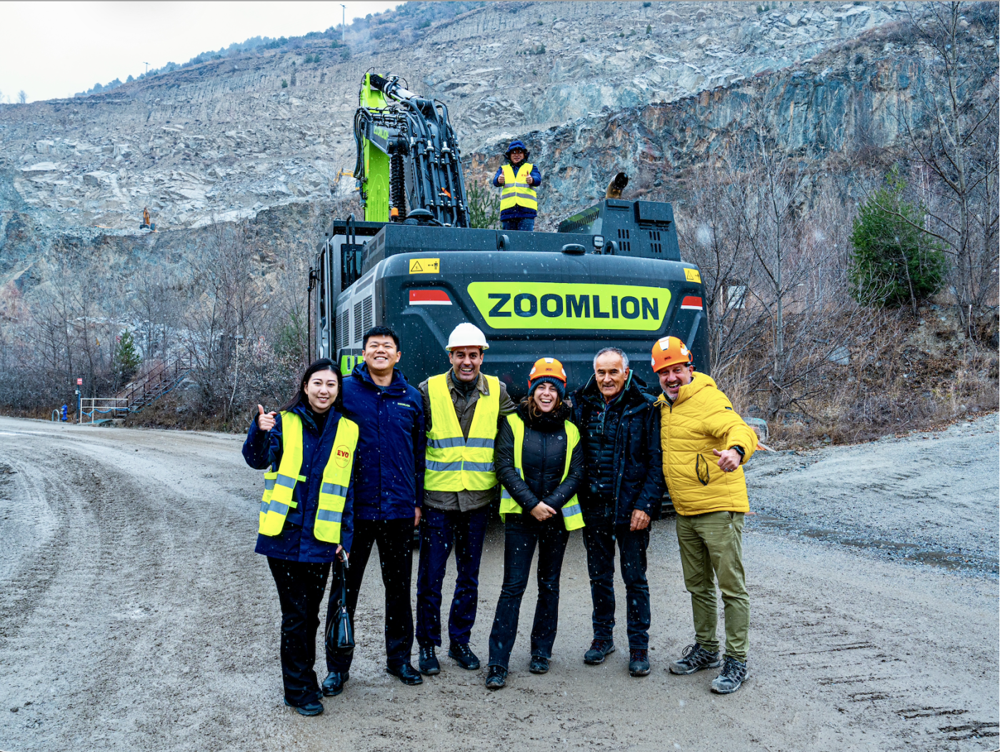 Detrás de la Zoomlion ZE500G: el equipo que hace posible cada entrega en cantera