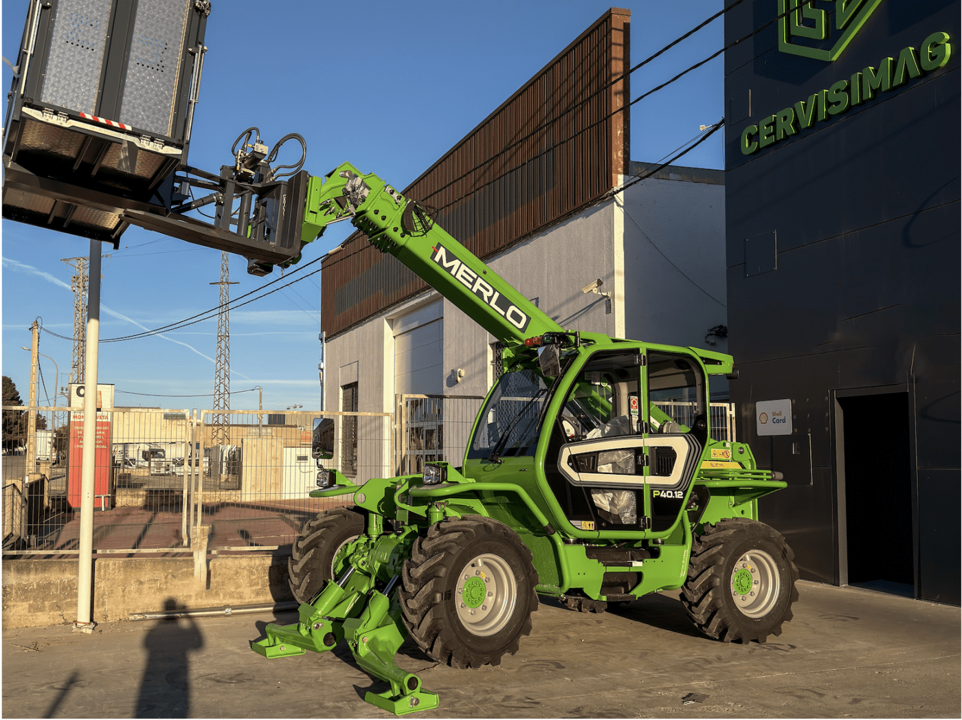 Merlo P40.12 Plus con cesta: el telehandler para construcción que tenemos en stock en Cervera