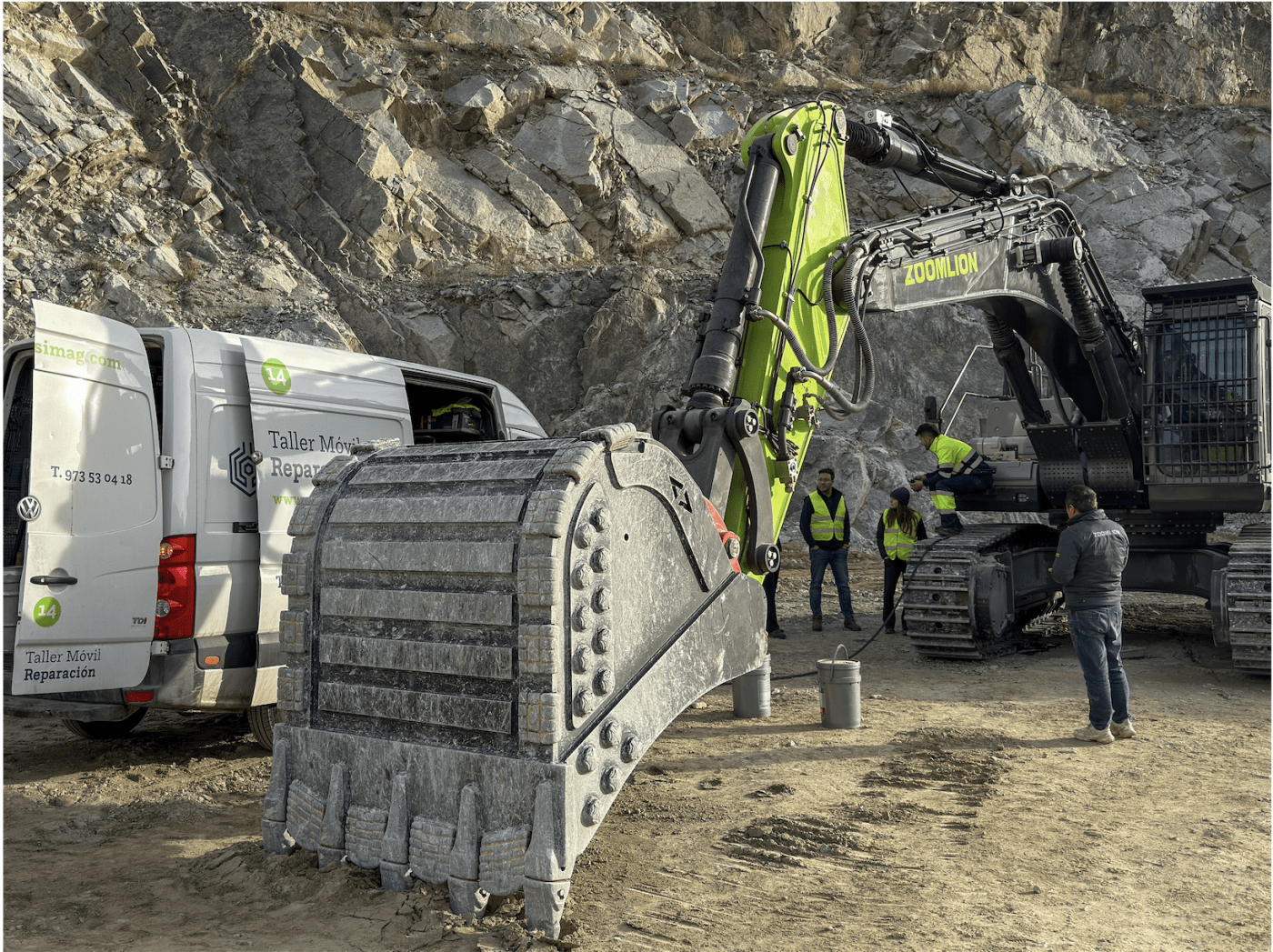 Cervisimag: taller de reparación de maquinaria de excavación desde 1985