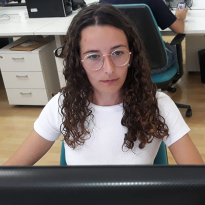 Anna Simón Comunity Manager Dispromedia Agencia Web tarrega Lleida