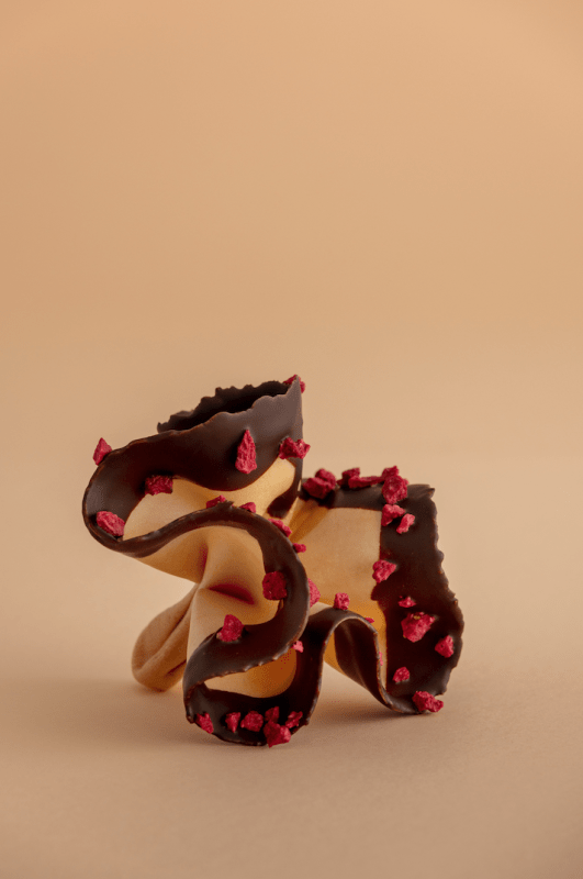 Rosa de chocolate con frambuesas (sin palo)