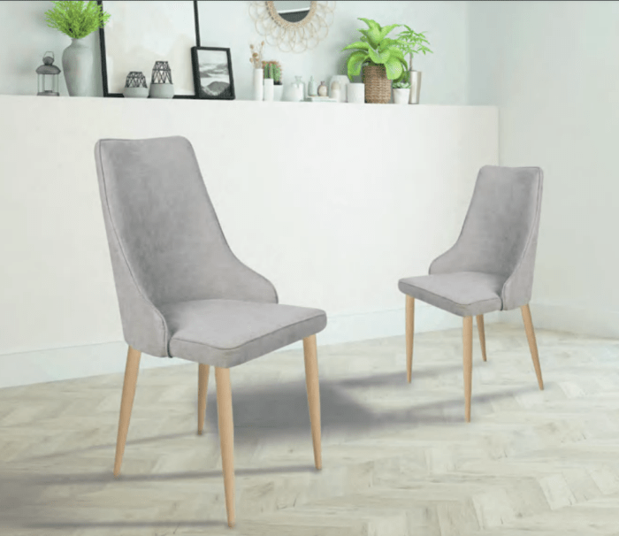 Silla tapizada con las  patas acabado madera modelo Imperial
