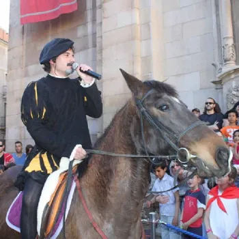 El pregoner i els macers de Tàrrega