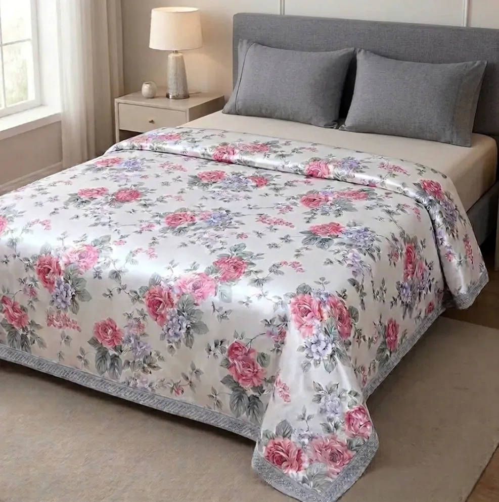 Colcha raso flores grises y rosas cama 90
