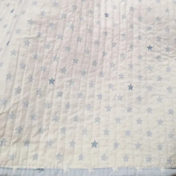 Colcha boutie estrellitas celeste y blanco. Cama 135 - 4