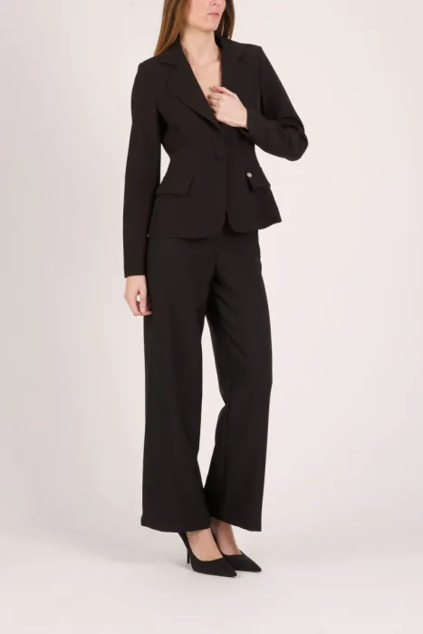 MET blazer color negro - 2