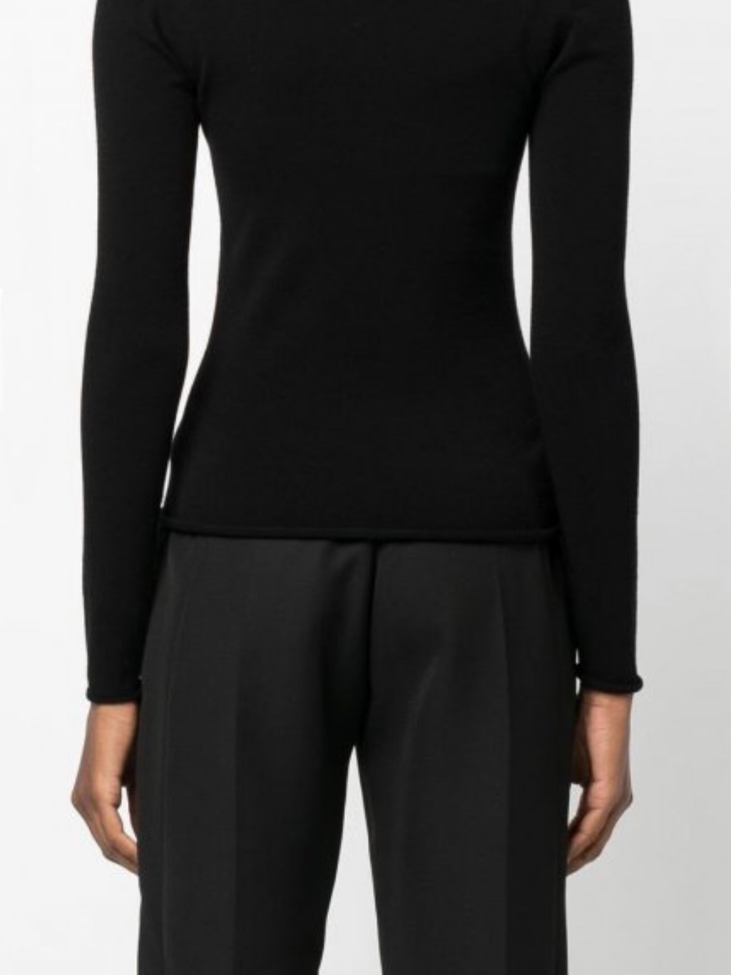 BLUGIRL jersey escote pico color negro con cinta   en el escote - 3