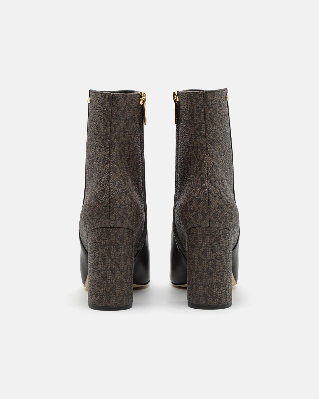 MICHAEL KORS botín con tacón negro y logotipo - 3