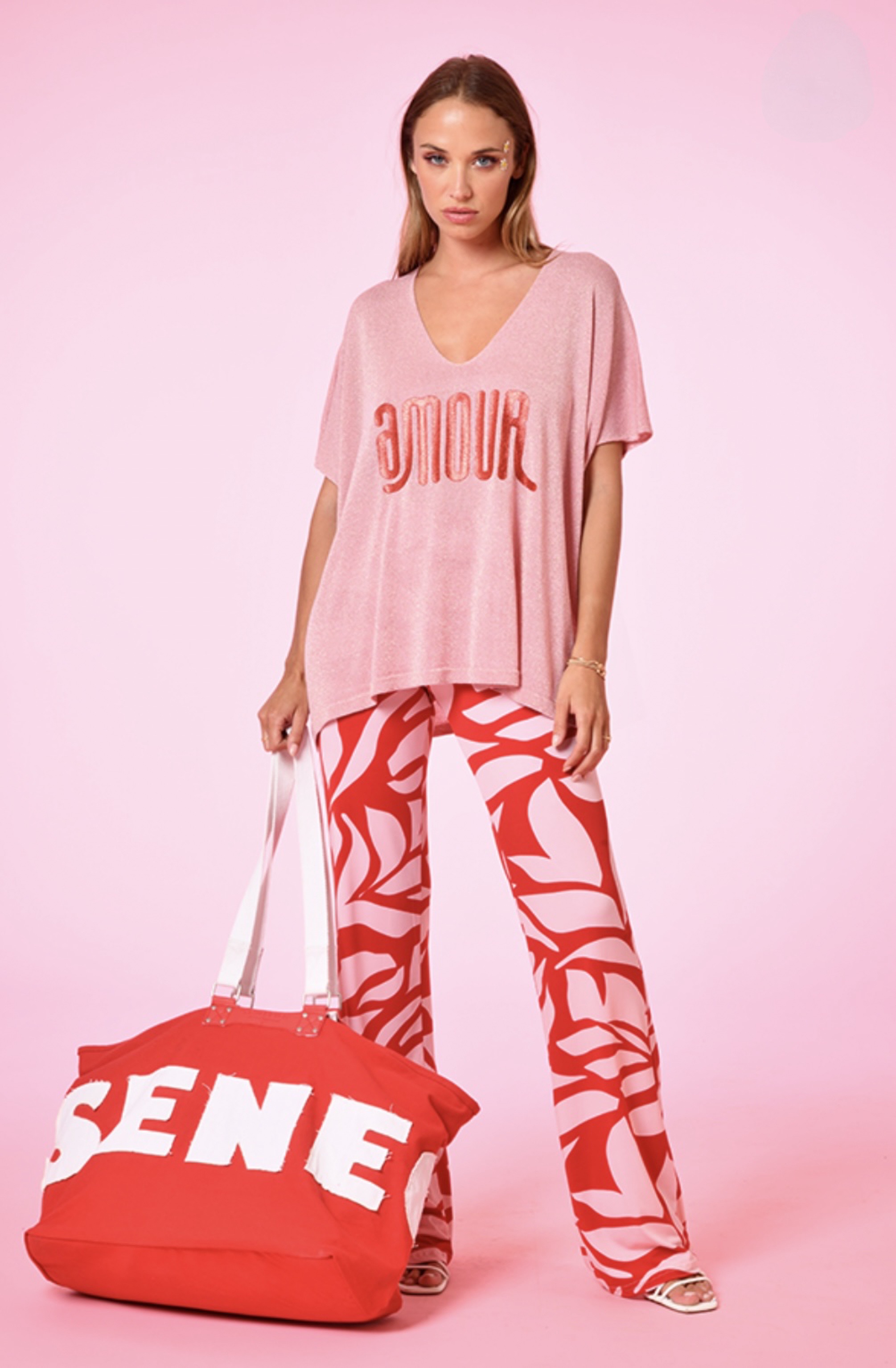 AU SOLEIL ST.TROPEZ pantalón estampado hojas fucsia y rojo