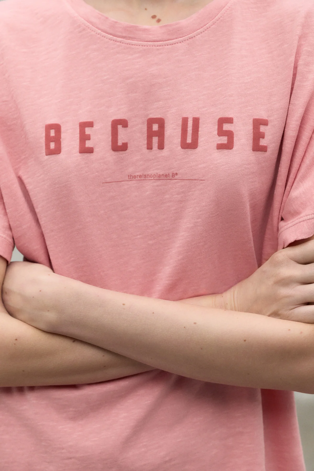 ECOALF camiseta manga corta color rosa "because" - 2