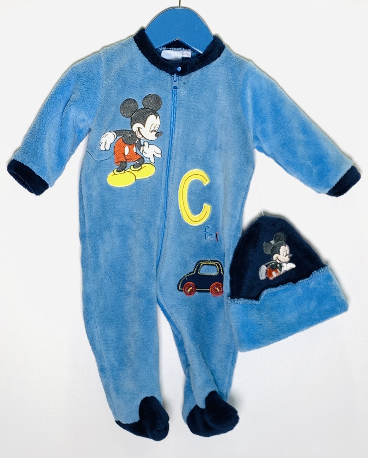 Pijama Disney sencer,  amb capell a joc