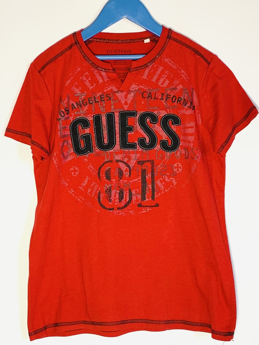 Samarreta Guess, vermella