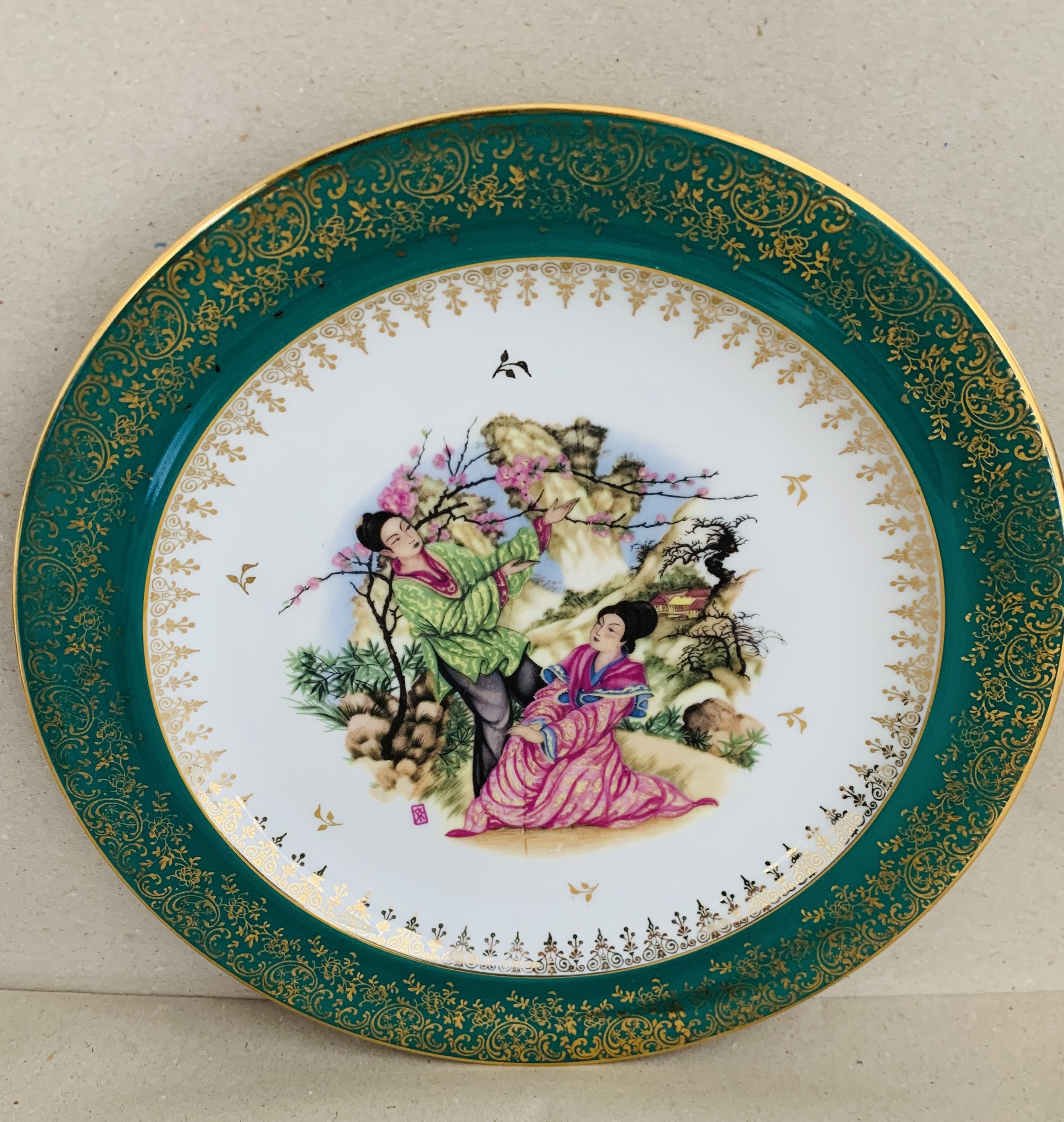 Plat decoratiu. Limoges