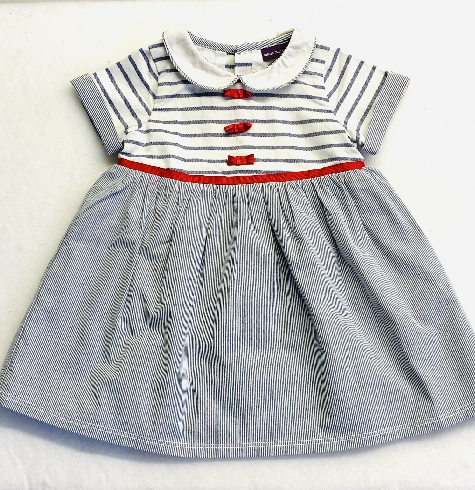 Vestido New Sergent Major, rayas y detalles en rojo