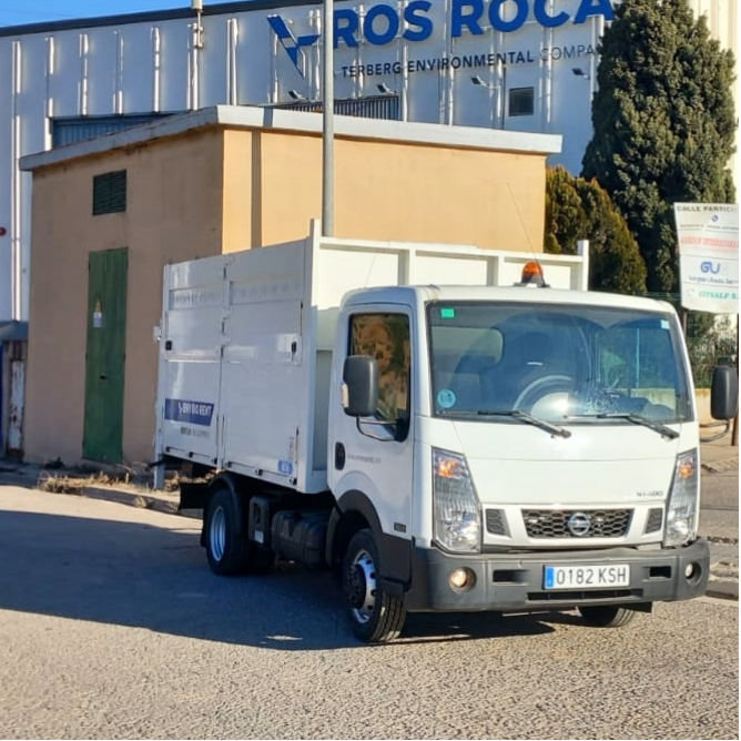 (248) Caja basculante 3,5tn plataforma elevadora columnas - 4