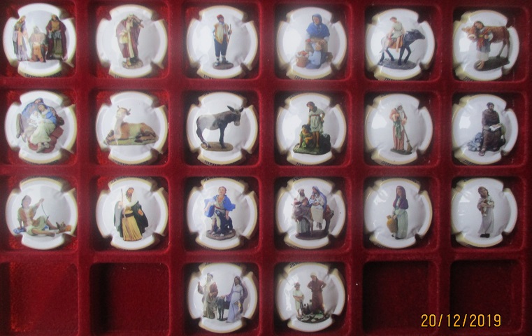 PUIG AMAT JUEGO 20 PLACAS X. 210314 A 210431 (FIGURAS PESEBRE)