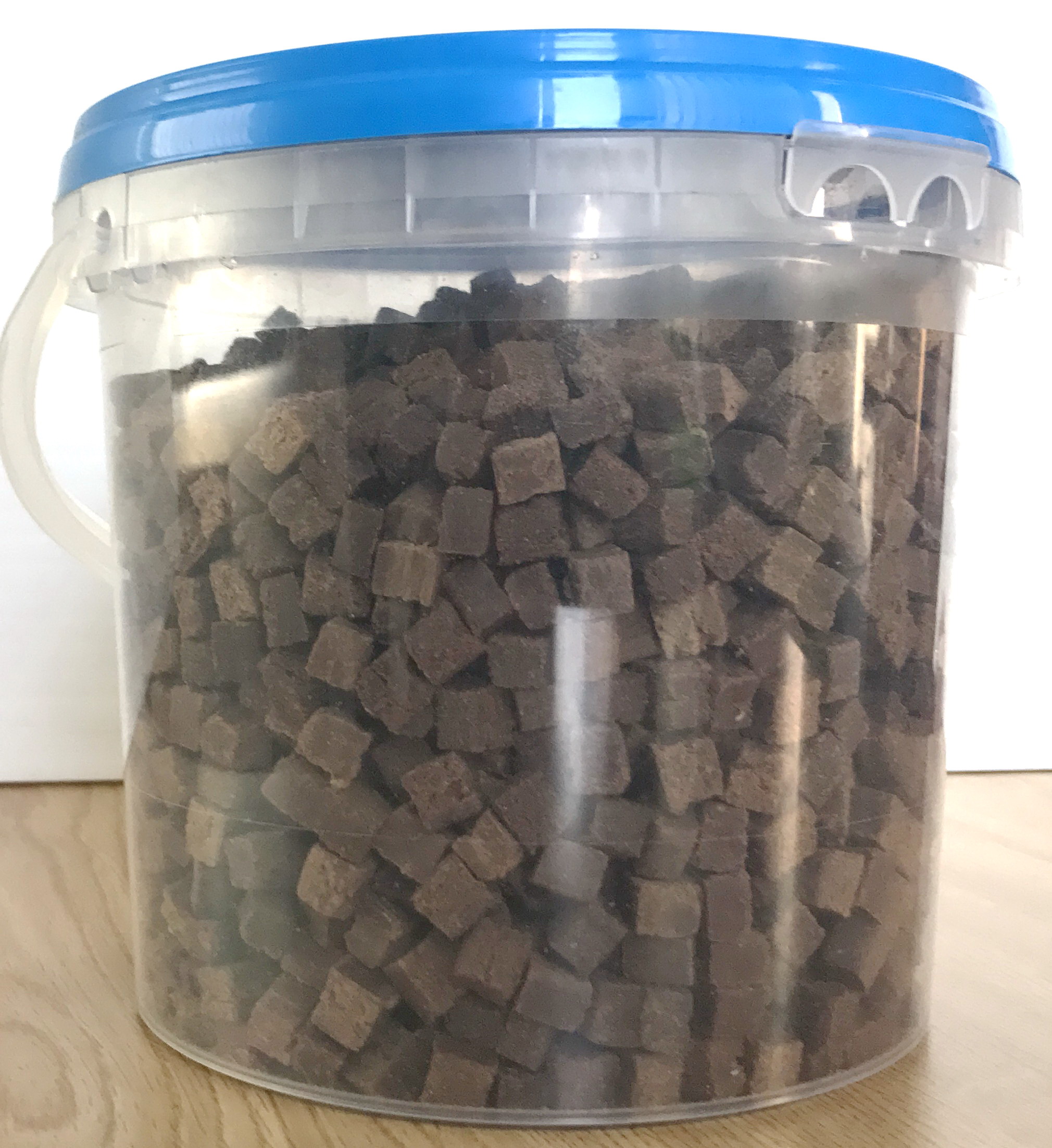 CUBO SNACKS SURTIDOS PERRO TOY