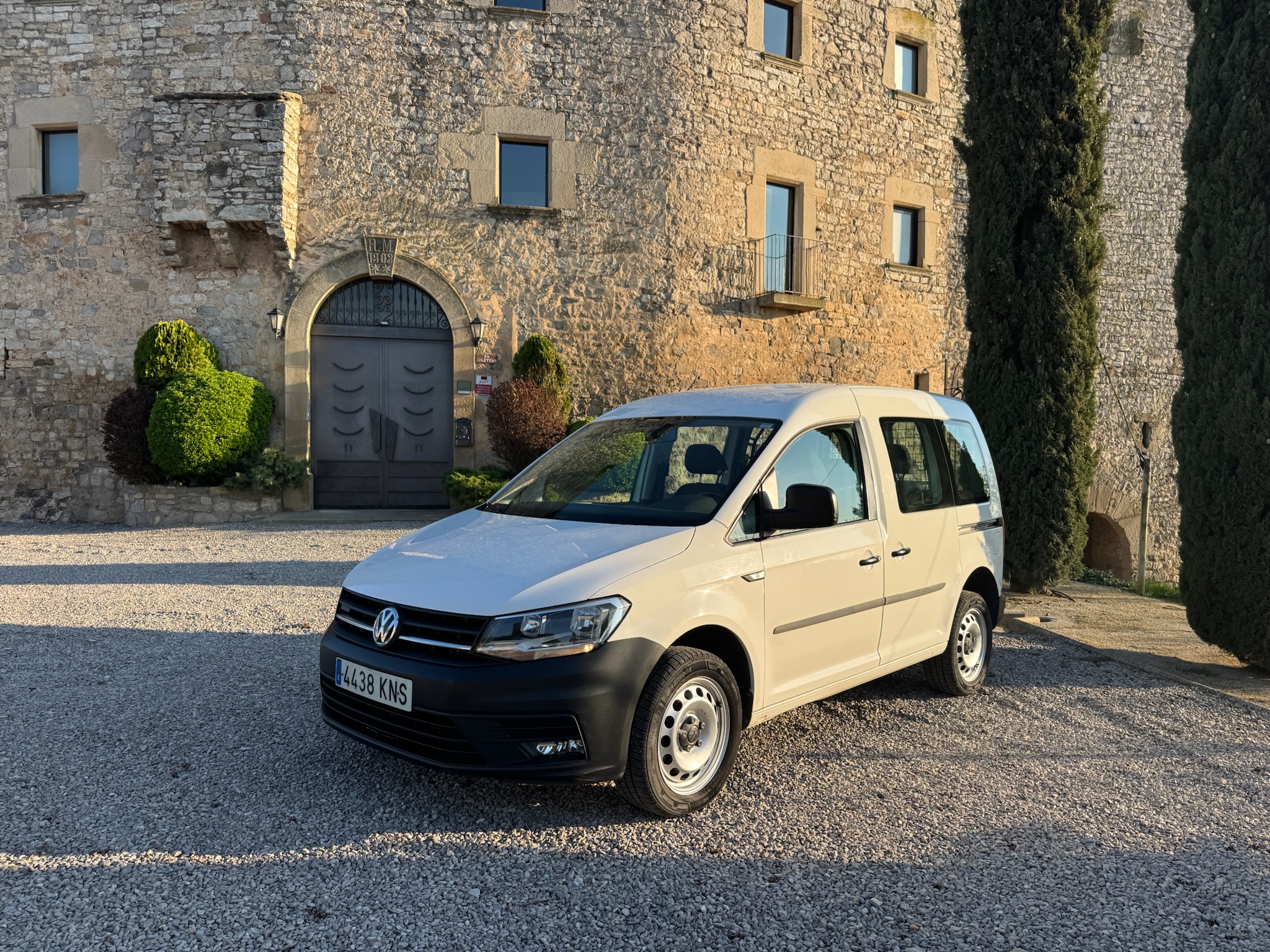 VOLKSWAGEN CADDY 4X4